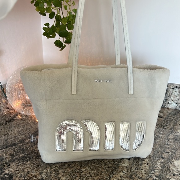 Miu Miu Wool Fur Seqiun Logo Bag - Picture 1 of 16